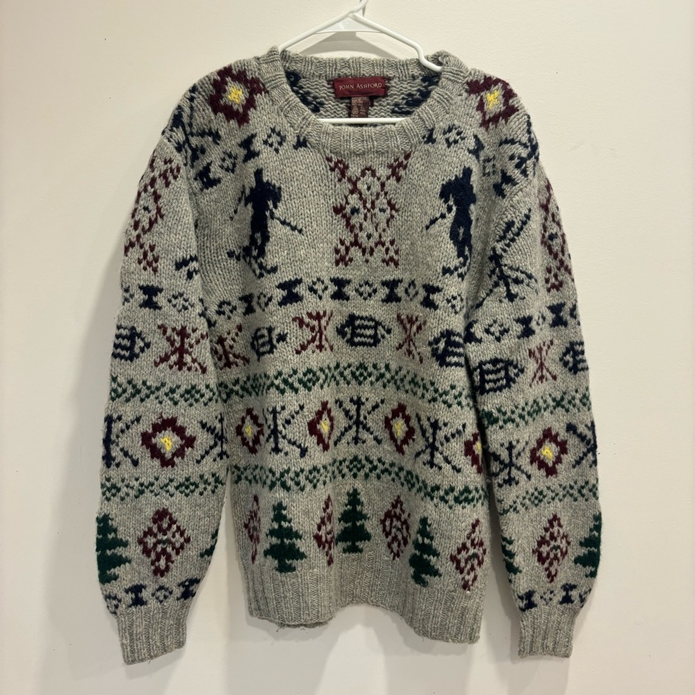 Vintage chunky knit 90s Nordic handmade wool grandpa sweater size M